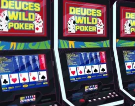 SUPER TRIPLE PLAY vs. TRIPLE PLAY – MERITĂ SĂ ADAUGI UN CREDIT ÎN PLUS LA MIZĂ?