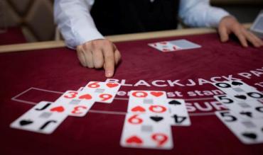 Blackjack 6-5: Ar trebui să joci sau să treci la o altă versiune?