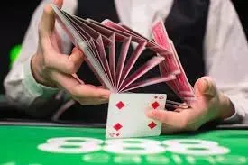 Dealer de Black Jack cu 7 cărți